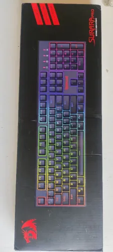 Teclado Redragon Surara PRO Optical Red, Preto com RGB