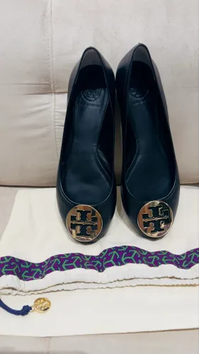 Sapatilha Tory Burch tamanho 9 C 38/39 Brasil) com dustbag. Super nova!