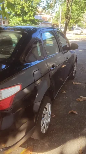 Carro para Aplicativo Grand Siena