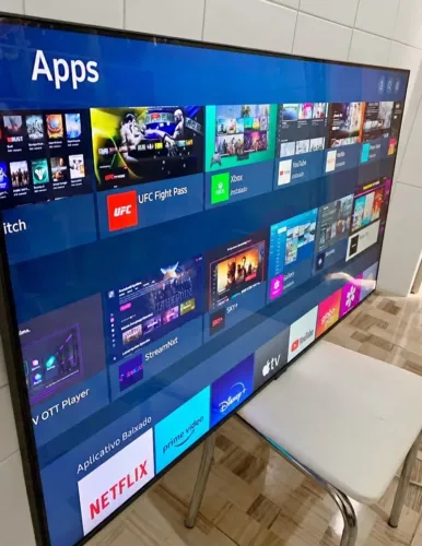 TV Philips 70 polegadas TELÃO 4K EM PERFEITO ESTADO