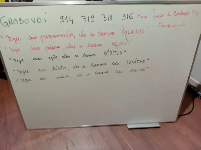 Quadra branco 1,20x .90 cm