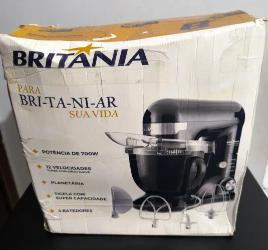 Batedeira Planetária Britânia 700w 220v 