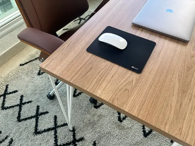 2 Mesas p/ Escritório ou Home Office 90cm | Trellis by Dari Beck × 2