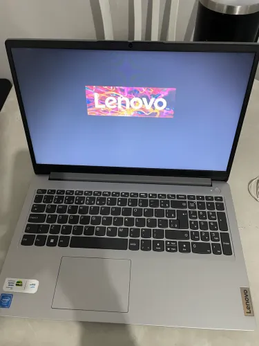 Notebook Lenovo