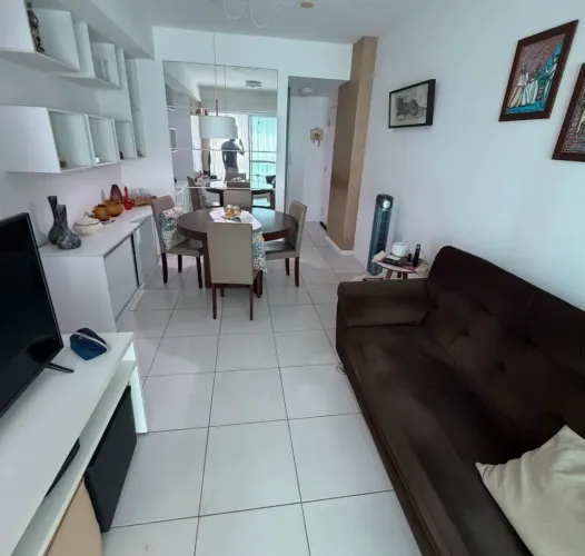 Imóvel para venda possui 72 metros quadrados com 3 quartos em Imbuí - Salvador - BA