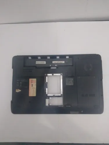 Tampa traseira Base inferior Notebook Acer Aspire 5532 detalhe colado