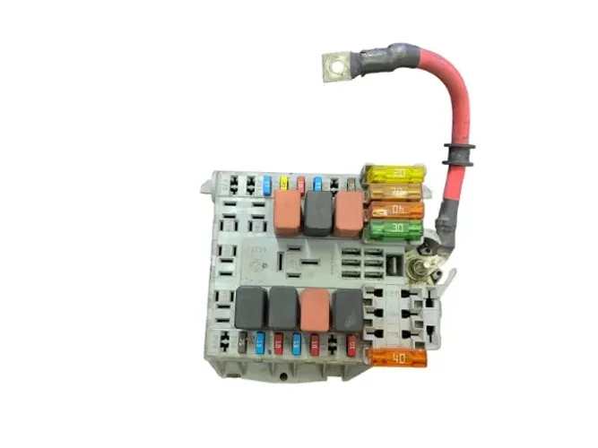 Caixa de Fusível Fiat Palio Siena Strada 05 A 12 51720438