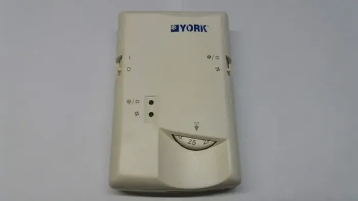 Termostato Eletronico York Mod: Tvc Pl1 01 220 Volts Usado