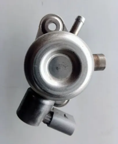 MERCEDES C180/ C200 BOMBA DE COMBUSTÍVEL ALTA PRESSÃO 