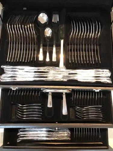 Faqueiro Aço Inox 101 peças novo.