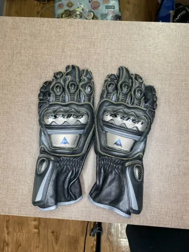 Luva Dainese Full Metal 6 D1 Rs Tamanho M Usada 1 vez