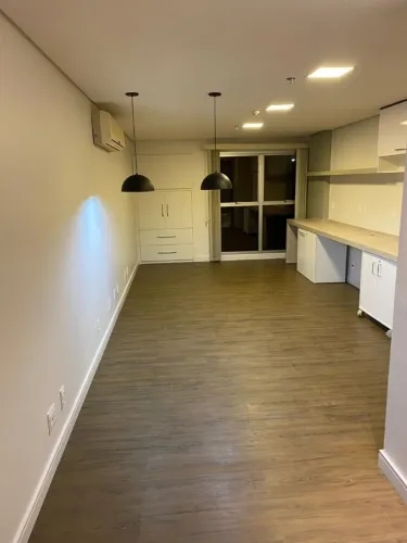 Vendo Sala Comercial na Asa Sul