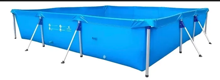 Piscina de 7000 litros