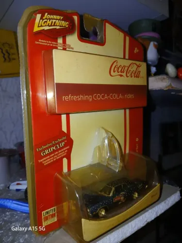 Miniatura Johnny Lightning Coca-Cola