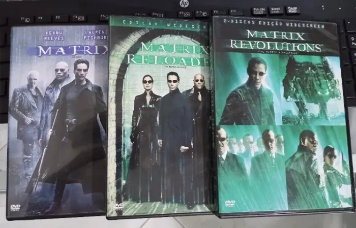 Combo DVDs Trilogia Matrix Coletânea de Colecionador Matrix, Reloaded e Revolutions