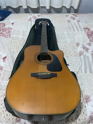 Violão Takamine semi novo 