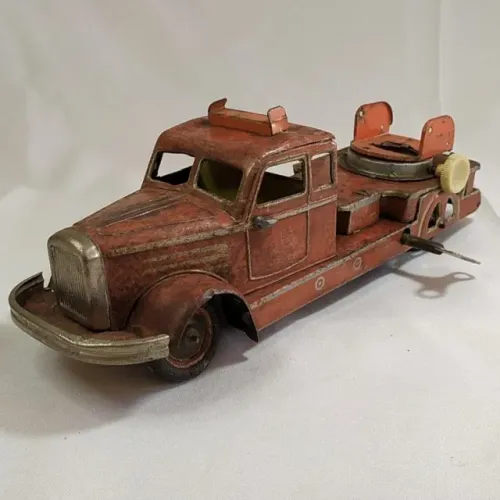 BRINQUEDO ANTIGO - Maravilhoso CAMINHÃO DE BOMBEIROS movido à corda (Acompanha Chave), pro