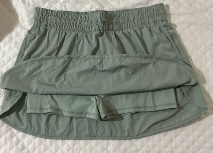 Saia Short Verde Esportiva