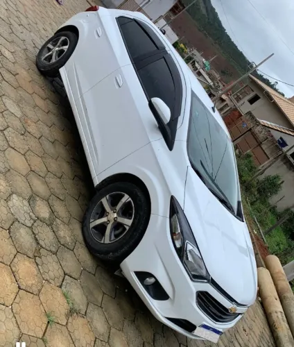 Chevrolet Onix Hatch LTZ 1.4 8V Flex Mec. 4P 2017