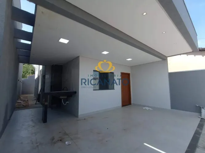CASA COM 02 QUARTOS NO SANTA FÉ II