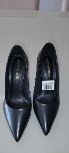 Sapatos scarpin Constance preto