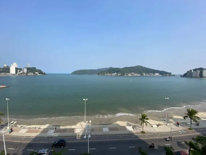 Apartamento 3 dormitórios, com vista mar, em São Vicente