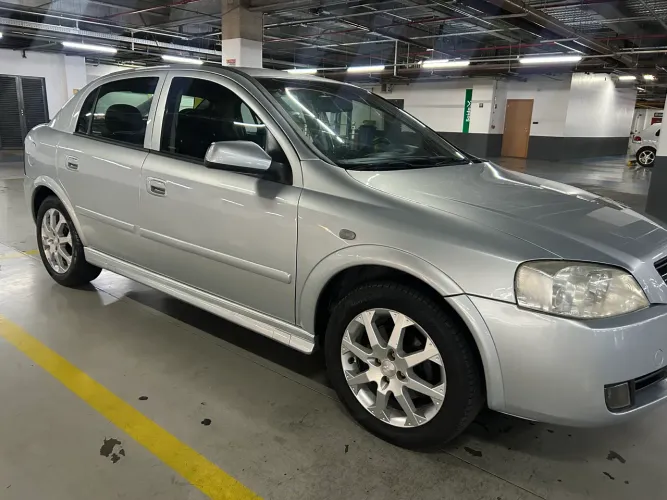 Chevrolet Astra Advantage 2.0 MPFI 8V Flexpower 5P 2011