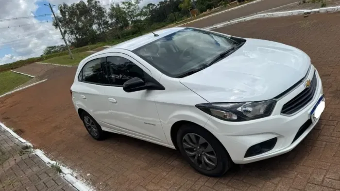 Chevrolet Onix Hatch Advantage 1.4 8V Flex Aut. 4P 2019