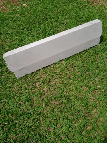 Meio fio cordão queima de estoque