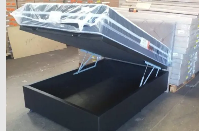 CAMA BOX C/ BAÚ SUPER CONFORTÁVEL E ESPAÇOSA