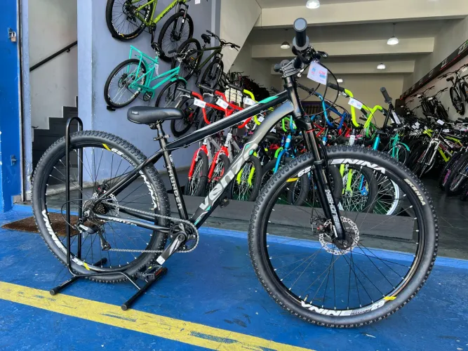 Bicicleta aro 29 Venzo, 7 velocidades
