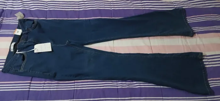 Calça jeans flare