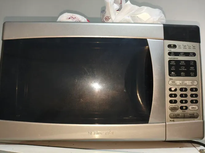Microondas Eletrolux 28L
