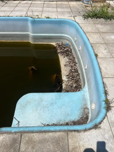 Piscina 8.40 X 3.20 mts com hidro e cascata