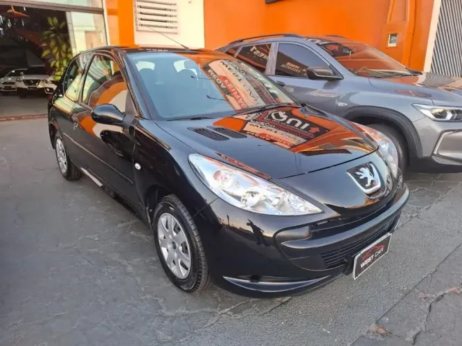 Peugeot 207 X-line 1.4 Flex 8V 3P 2011