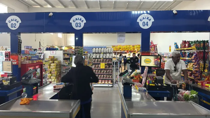 Mercado fatura 1 milhão lucro. 15% urgente ! 