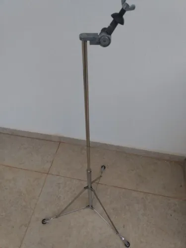 Estante antiga Pinguim de bateria para prato