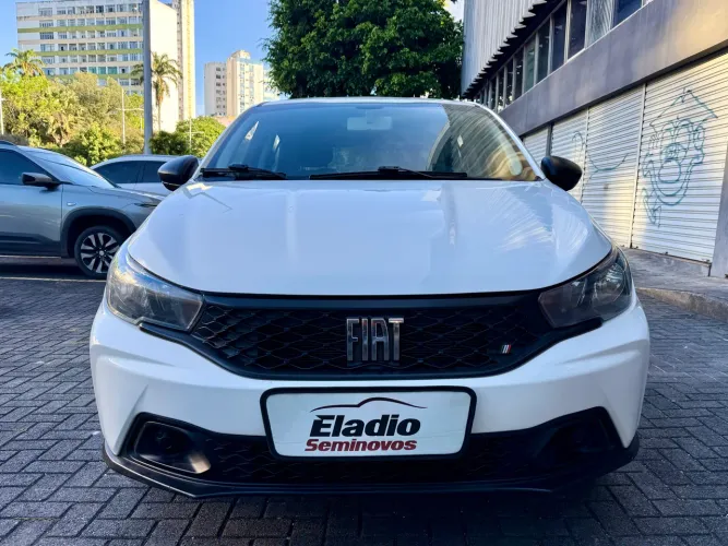 Fiat Argo 1.0 6V Flex 2024 único dono completo impecável 