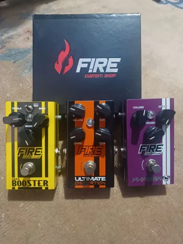 Pedais Fire