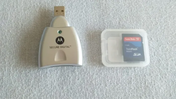 Motorolla Secure Digital novo e scan disk marca San Disk novo