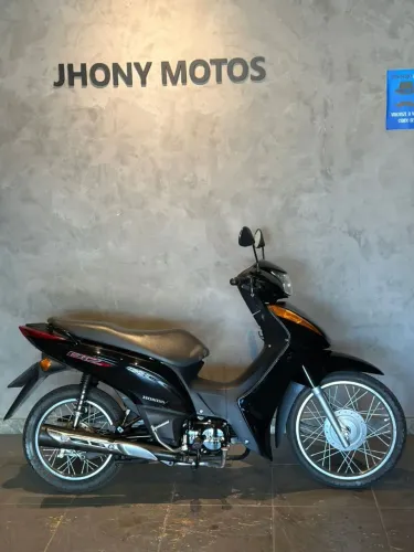 Honda Biz 2013 com 31.000 km vendo parcelado na promissória