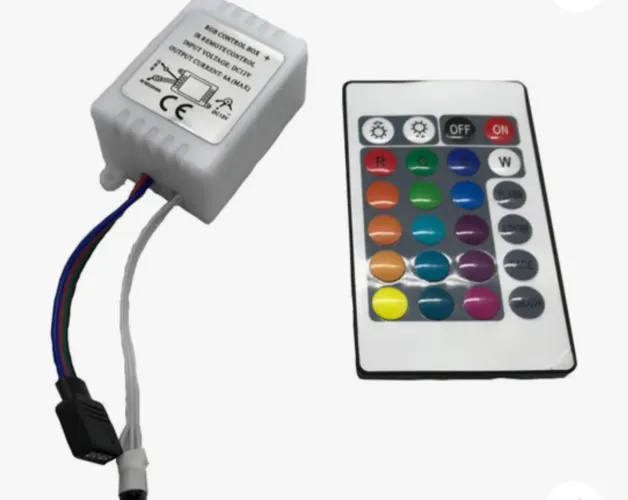 Controlador RGB com controle remoto para Fitas LED