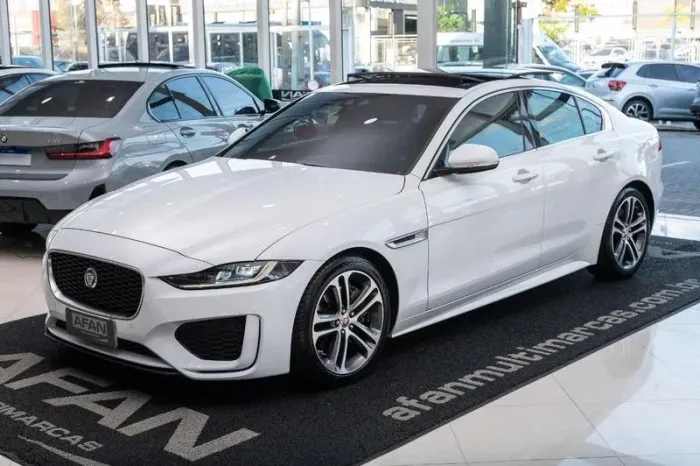 Jaguar XE 2.0 R-dynamic S 250cv AUT 2020