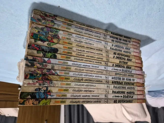 Coleção Histórica Marvel + Hulk e Wolverine Seis Horas