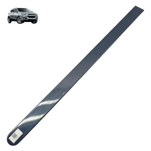 Aplique Friso Porta Dianteira Hyundai Ix35 2010 2011 2012 13 Preto