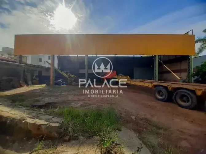 Barracão : / Comercial / Nova América