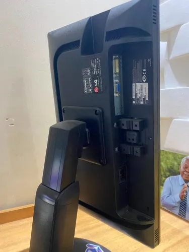Monitor