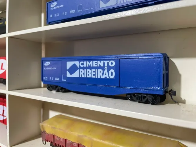 Vagão FLD Azul Cimento Ribeirão
