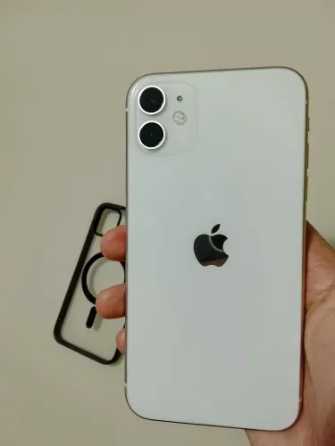 iPhone 11 Branco (128Gb)