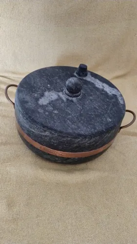 Panela de pressão de Pedra-sabão em perfeito estado, usada só 1x